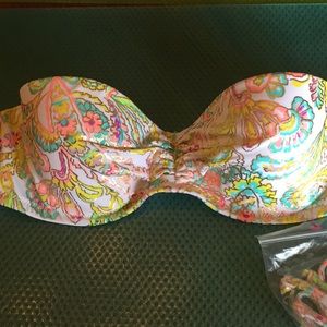 Victoria’s Secret swimsuit set